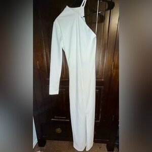 Elegant White One-Shoulder Dress